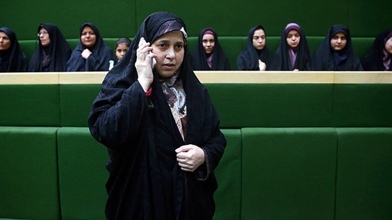 پروانه سلحشوری: مجلس در راس امور نیست/