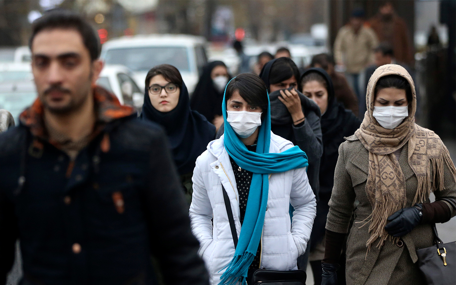 Ситуация в иране 2024. Туристы в Иране. Тегеран население. Ассалуйе Иран.